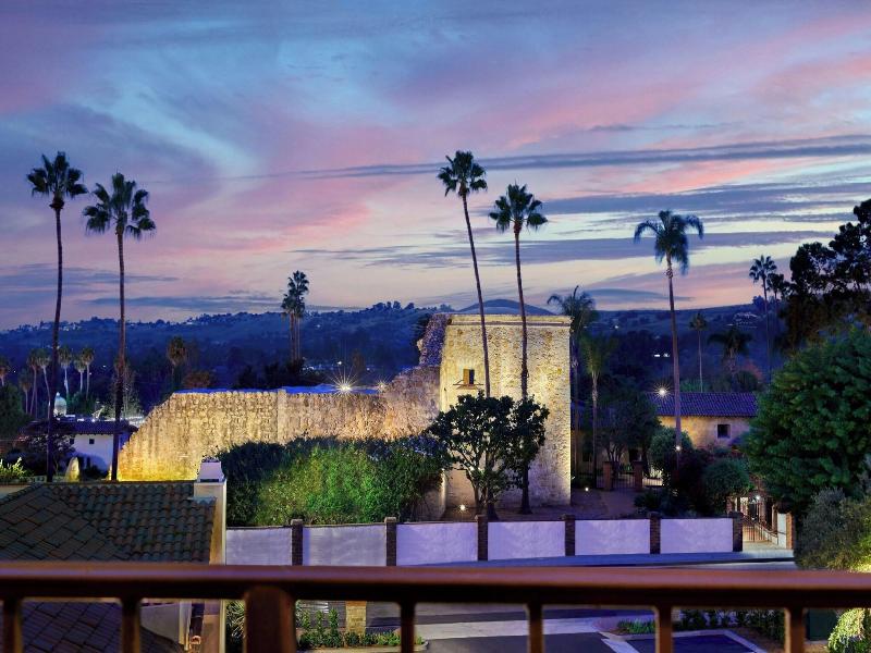 Inn at the Mission San Juan Capistrano, Autograph  image