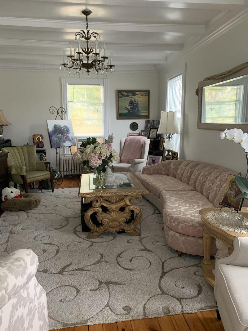 The Hydrangea Inn image