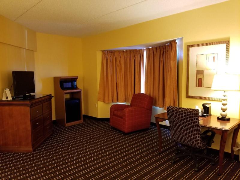 The Comstock Inn And Conference Center image