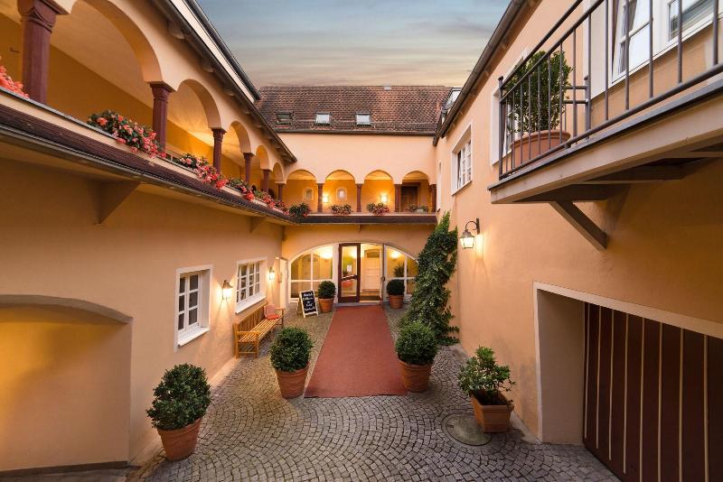 Boardinghouse Pfarrkirchen image