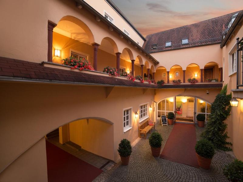 Boardinghouse Pfarrkirchen image