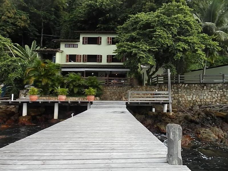 Pousada Cruzoé image