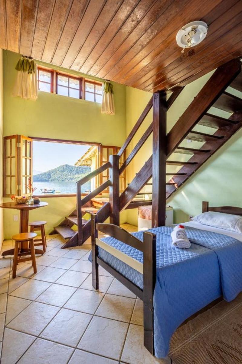 Pousada Cruzoé image