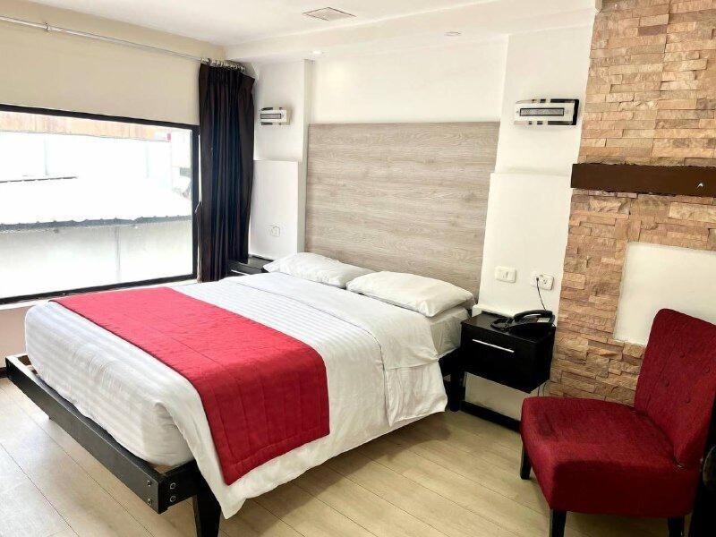 Colony Inn Hotel image