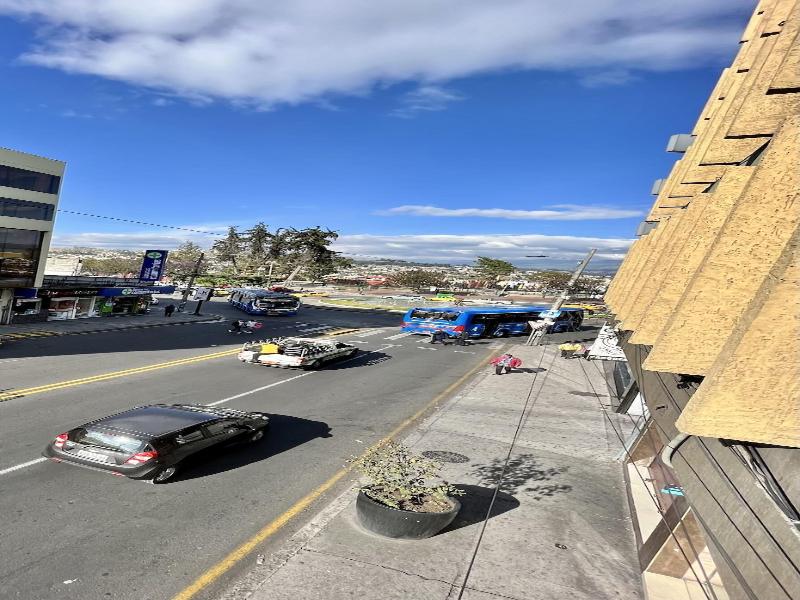 Colony Inn Hotel image