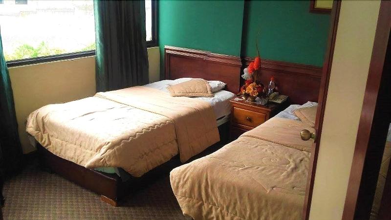 Colony Inn Hotel image