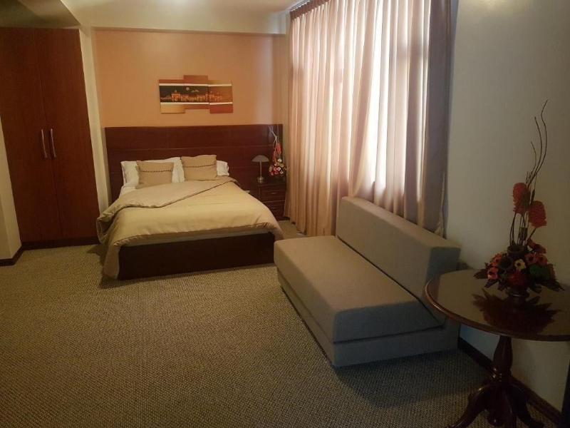 Colony Inn Hotel image