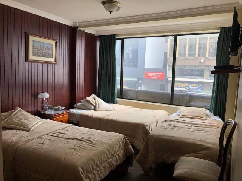 Colony Inn Hotel image