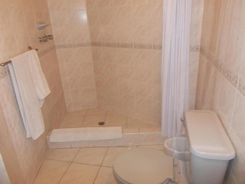 Colony Inn Hotel image
