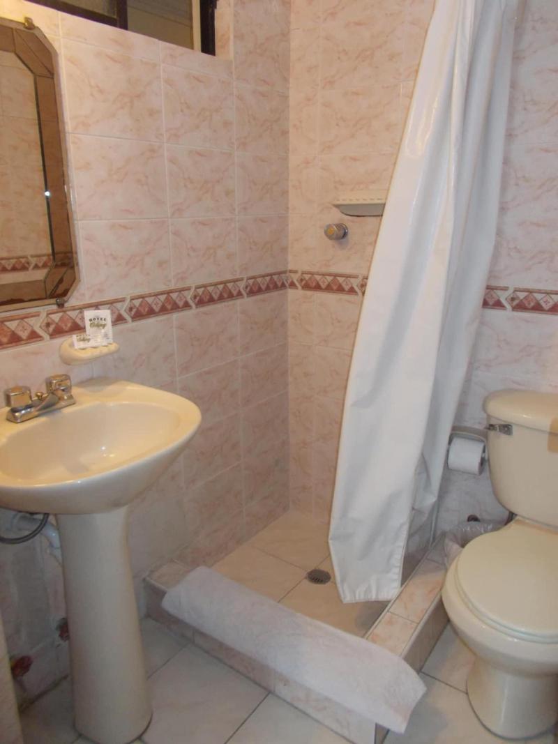Colony Inn Hotel image