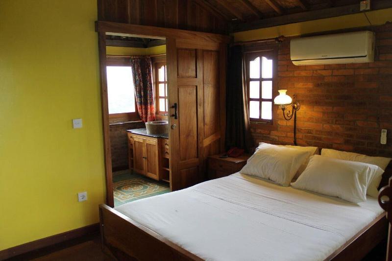 Desa Limasan Retreat image