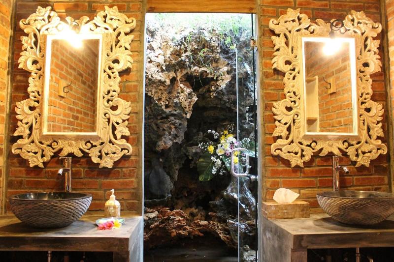 Desa Limasan Retreat image