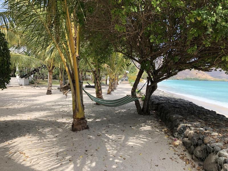 MYAMO Beach Lodge - Hostel image
