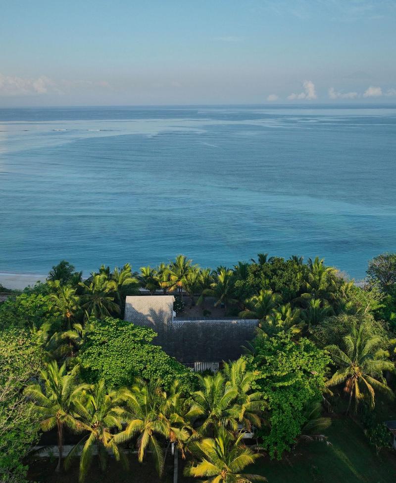 MYAMO Beach Lodge - Hostel image