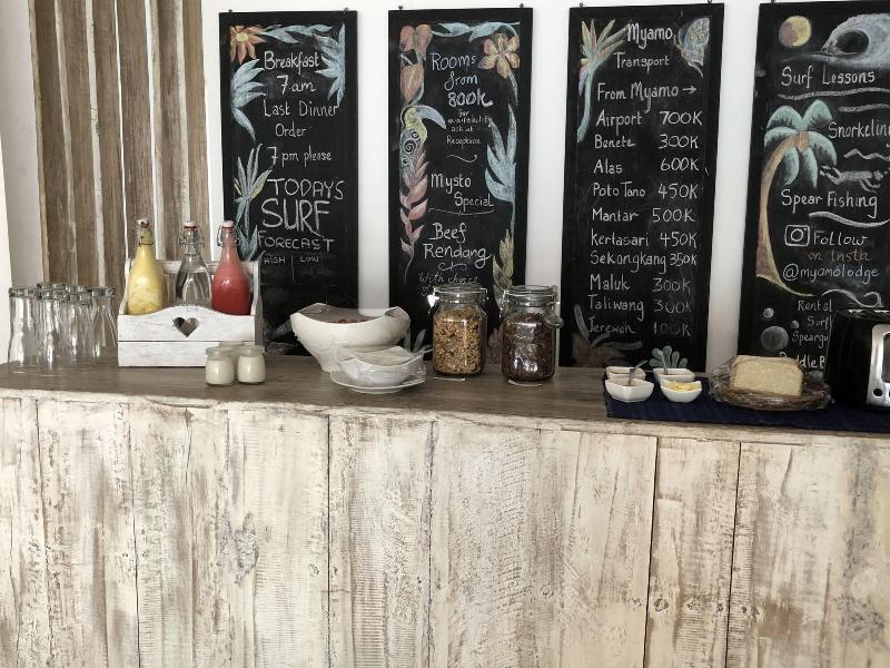 MYAMO Beach Lodge - Hostel image