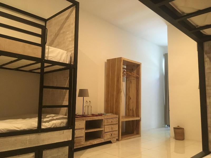 MYAMO Beach Lodge - Hostel image