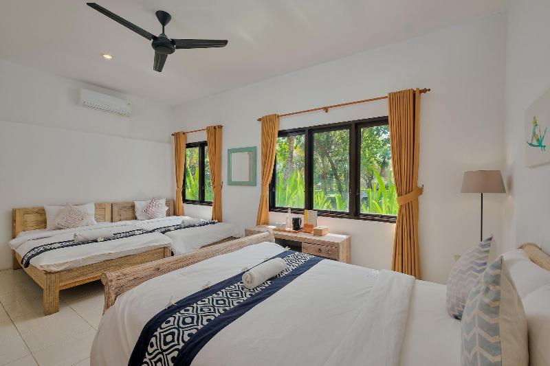 MYAMO Beach Lodge - Hostel image