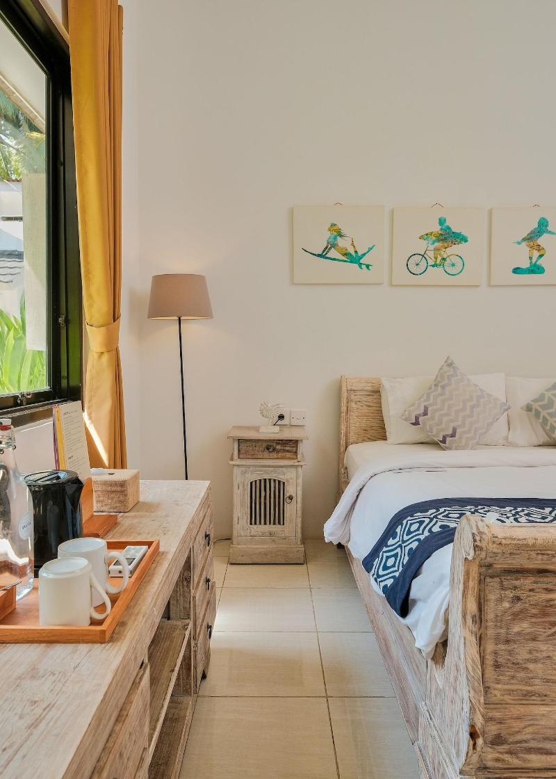 MYAMO Beach Lodge - Hostel image