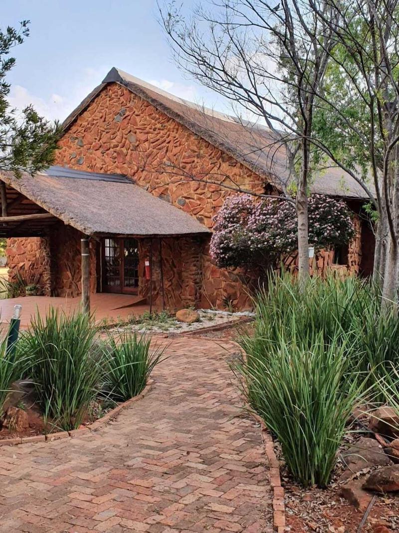 Leribisi Lodge image