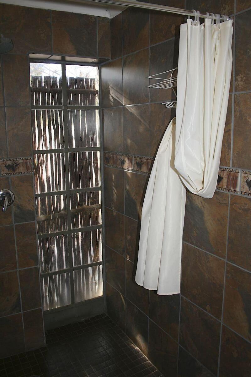 Leribisi Lodge image