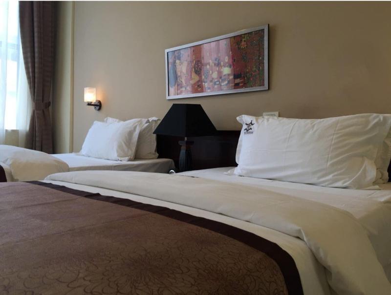 Royal Grand Hotel image