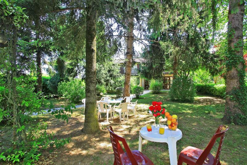 Le Clos Grand image