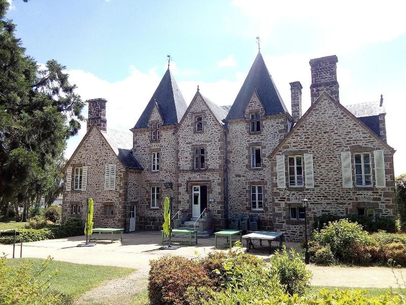 Château du Bourg image