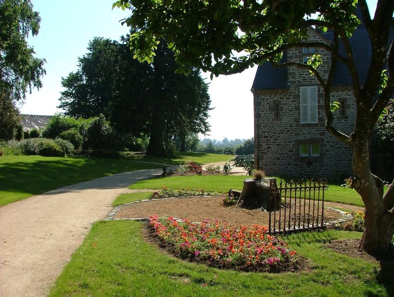 Château du Bourg image