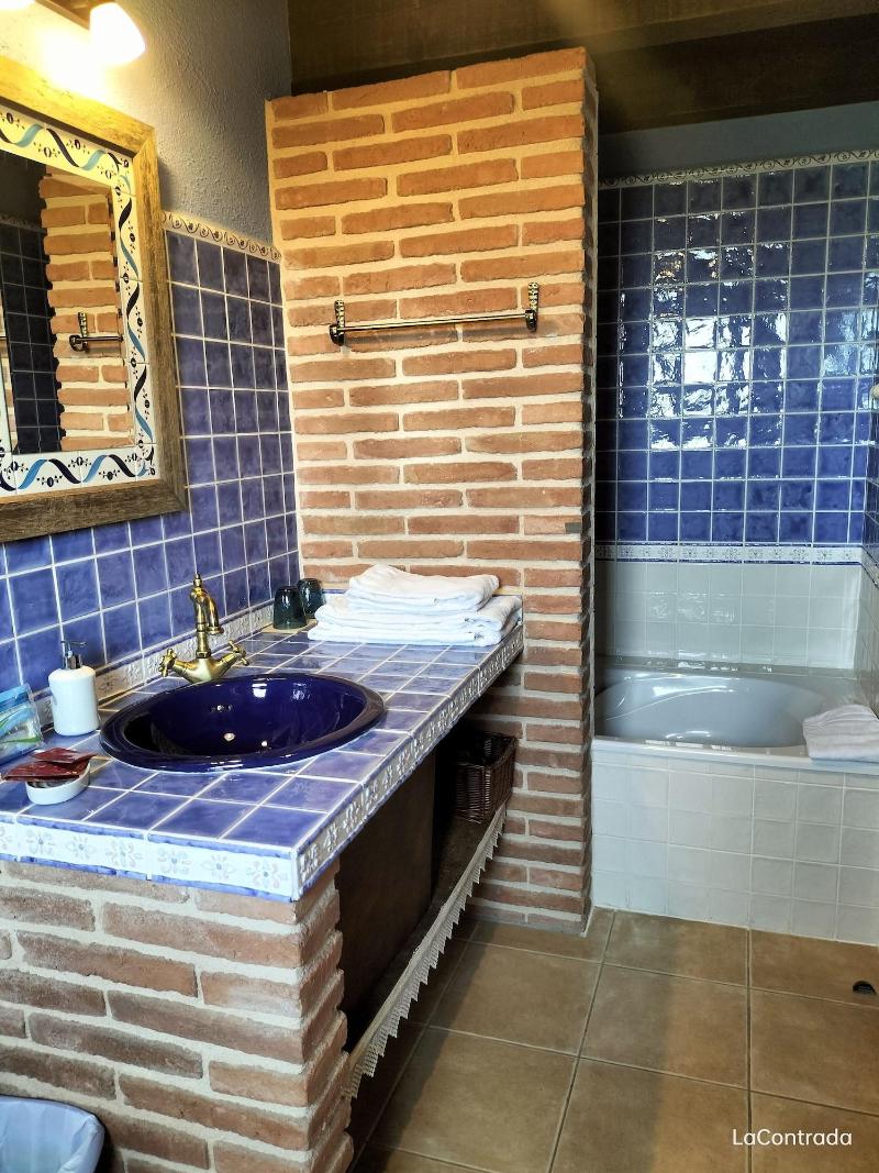 La Contrada image