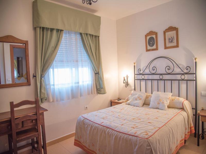 Hostal Dp El Pilar image