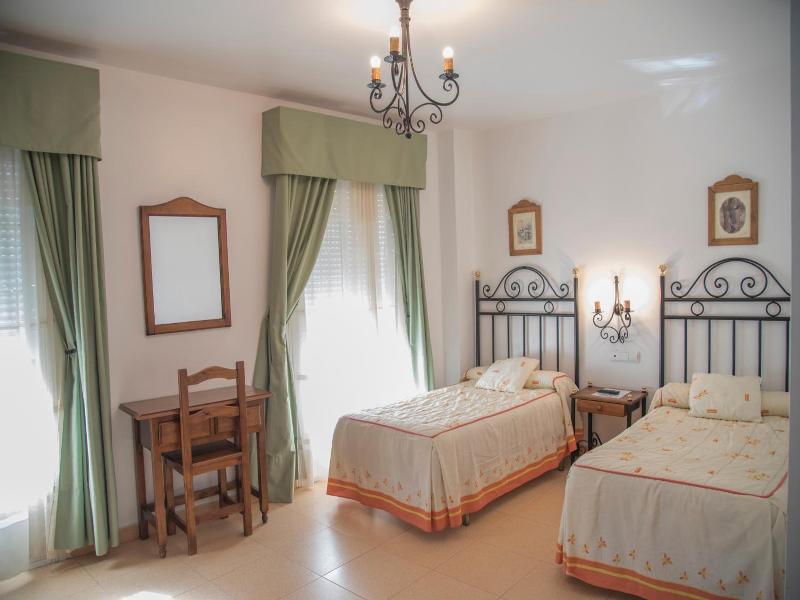 Hostal Dp El Pilar image
