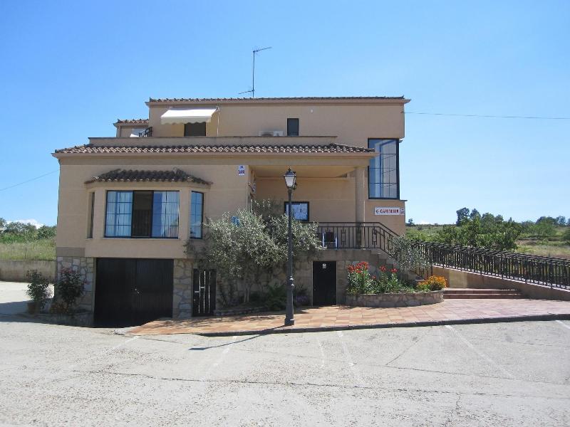 Hostal Restaurante Santa Cruz image
