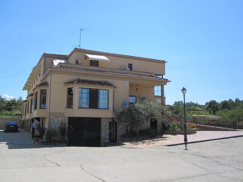 Hostal Restaurante Santa Cruz image