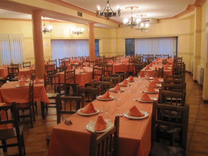 Hostal Restaurante Santa Cruz image