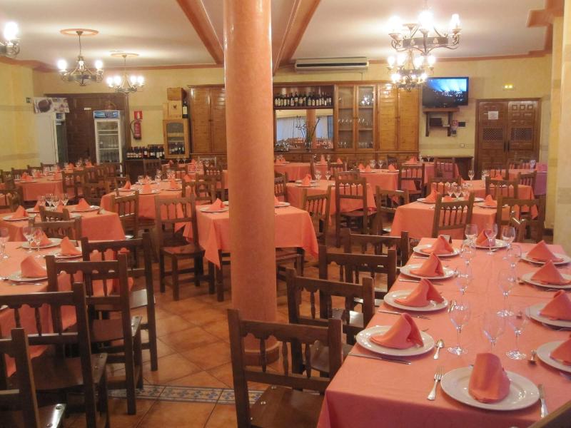 Hostal Restaurante Santa Cruz image