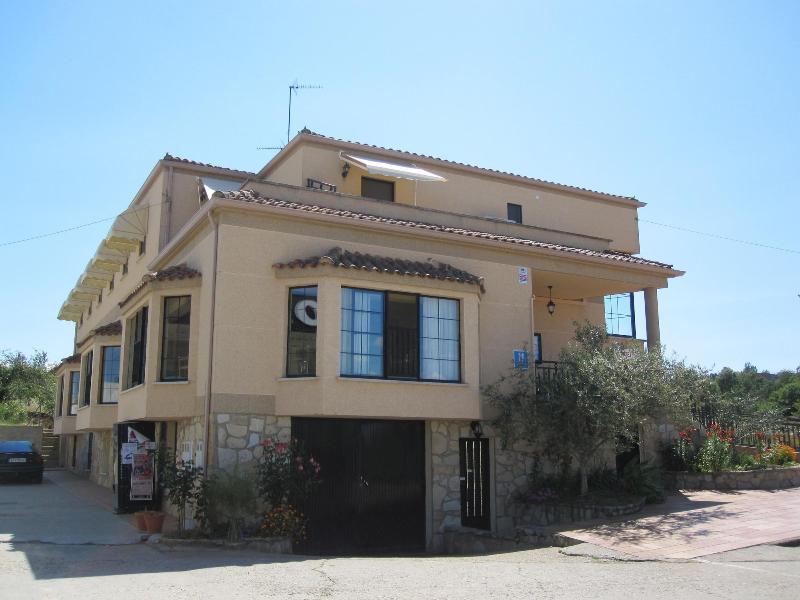 Hostal Restaurante Santa Cruz image
