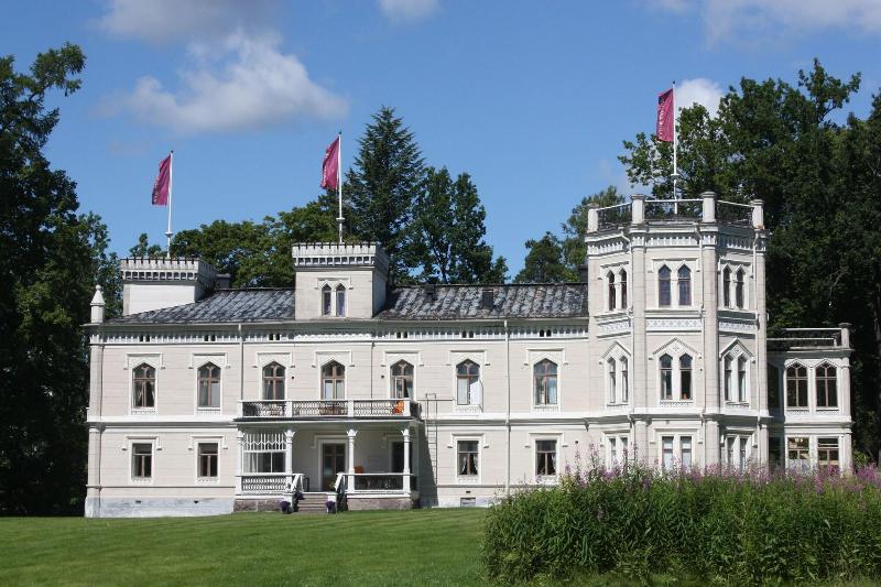 Kartanohotelli Karhulan Hovi — general view