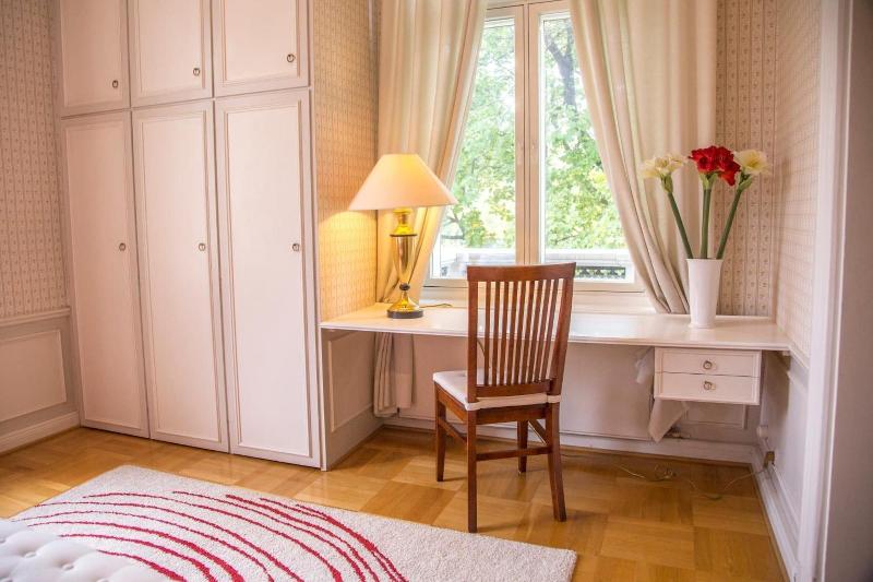 Kartanohotelli Karhulan Hovi image