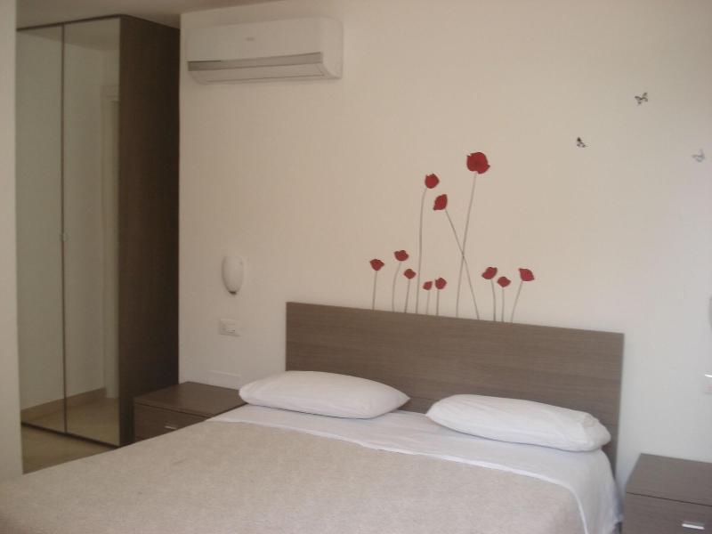 Villa Lara image