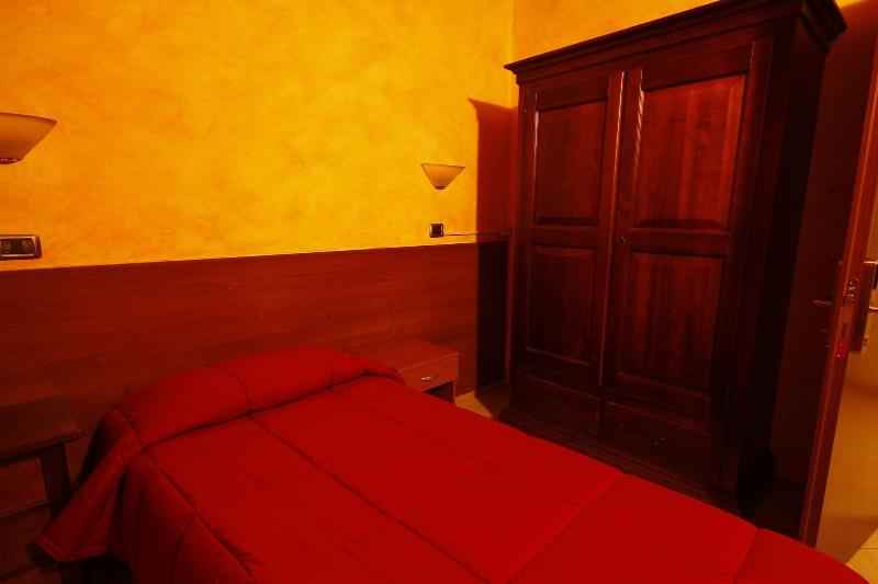 Hotel Duca Di Tromello image
