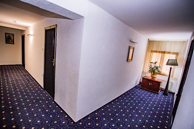 Casa Octavian image