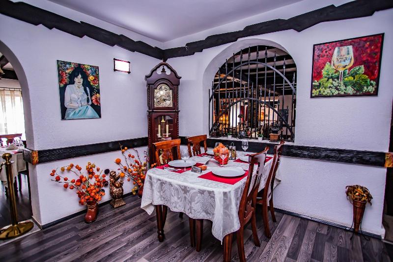 Casa Octavian image