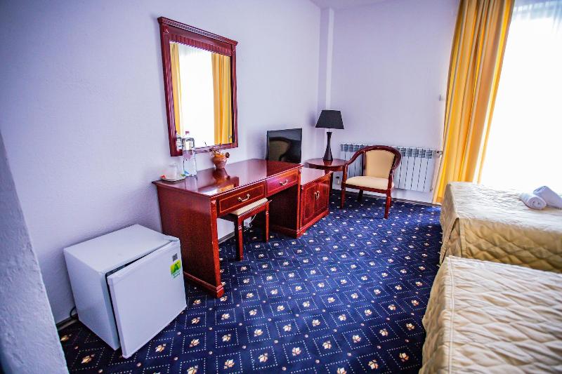 Casa Octavian image