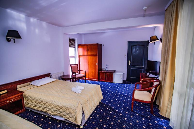 Casa Octavian image