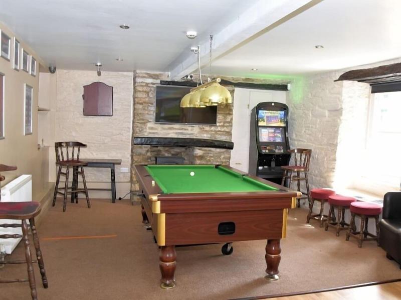 The Red Lion image