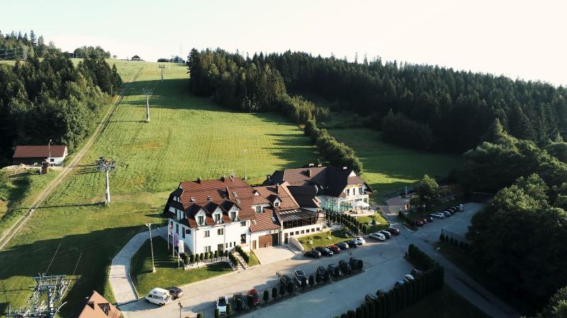 Kompleks Beskid Spytkowice image