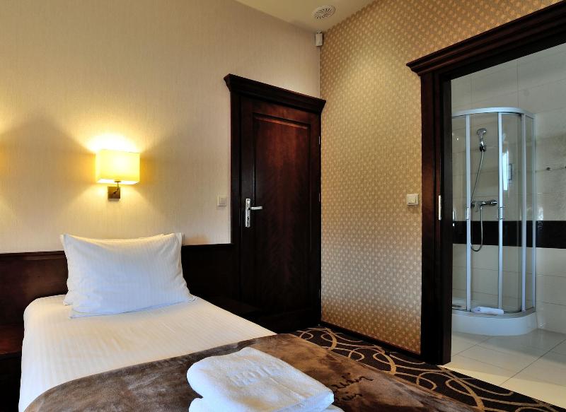 Hotel Dwór Choiny image