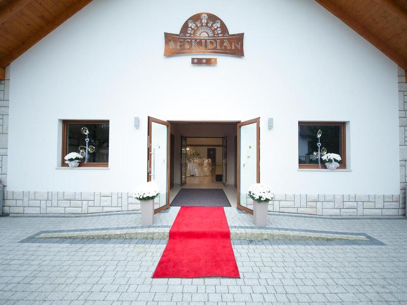 Hotel Beskidian image