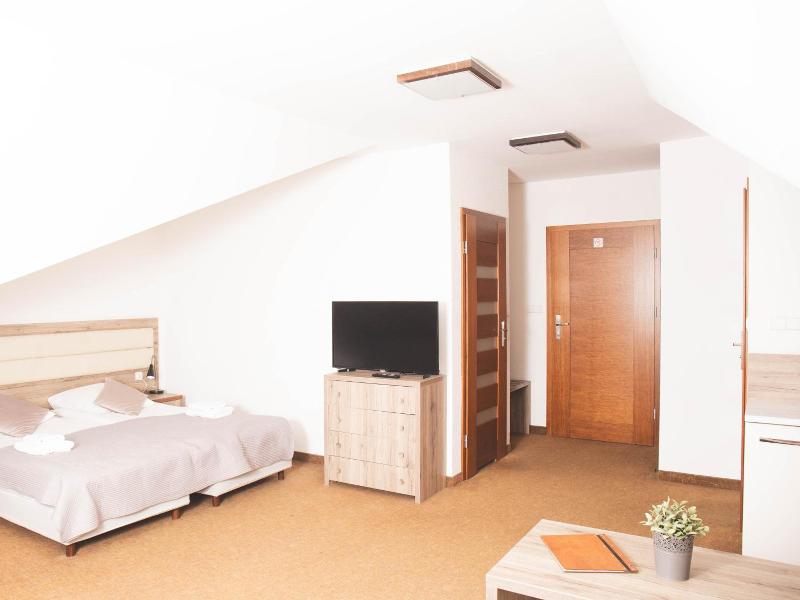 Hotel Beskidian image