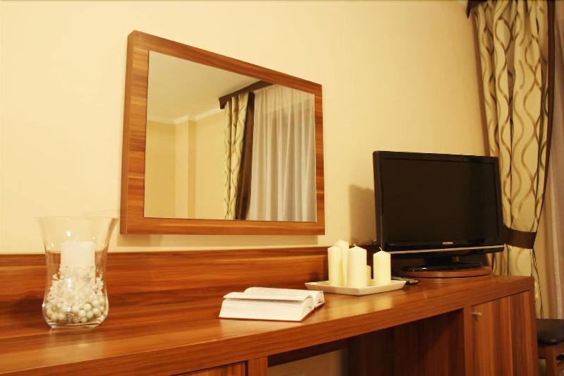 Hotel Beskidian image